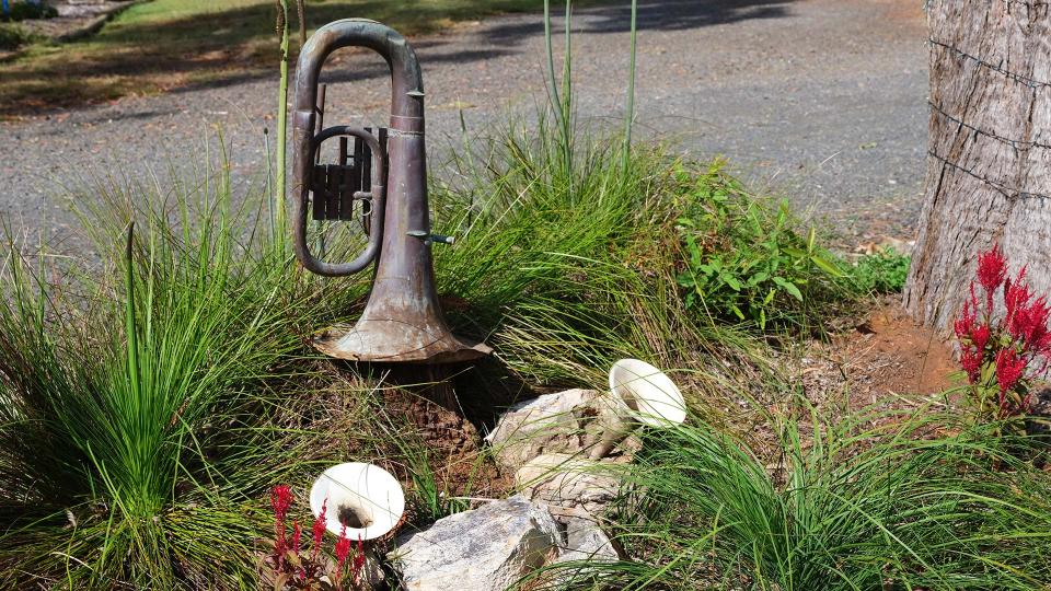 Iron Ridge Park Garden Art 22a